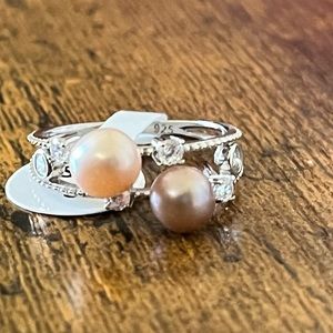 Vantel Pearls Gwendolyn Ring size 9